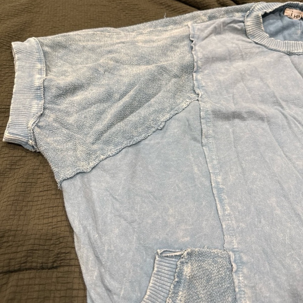 Shirt - Picture 5 of 5